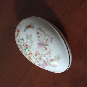 Porcelain Butterfly Egg